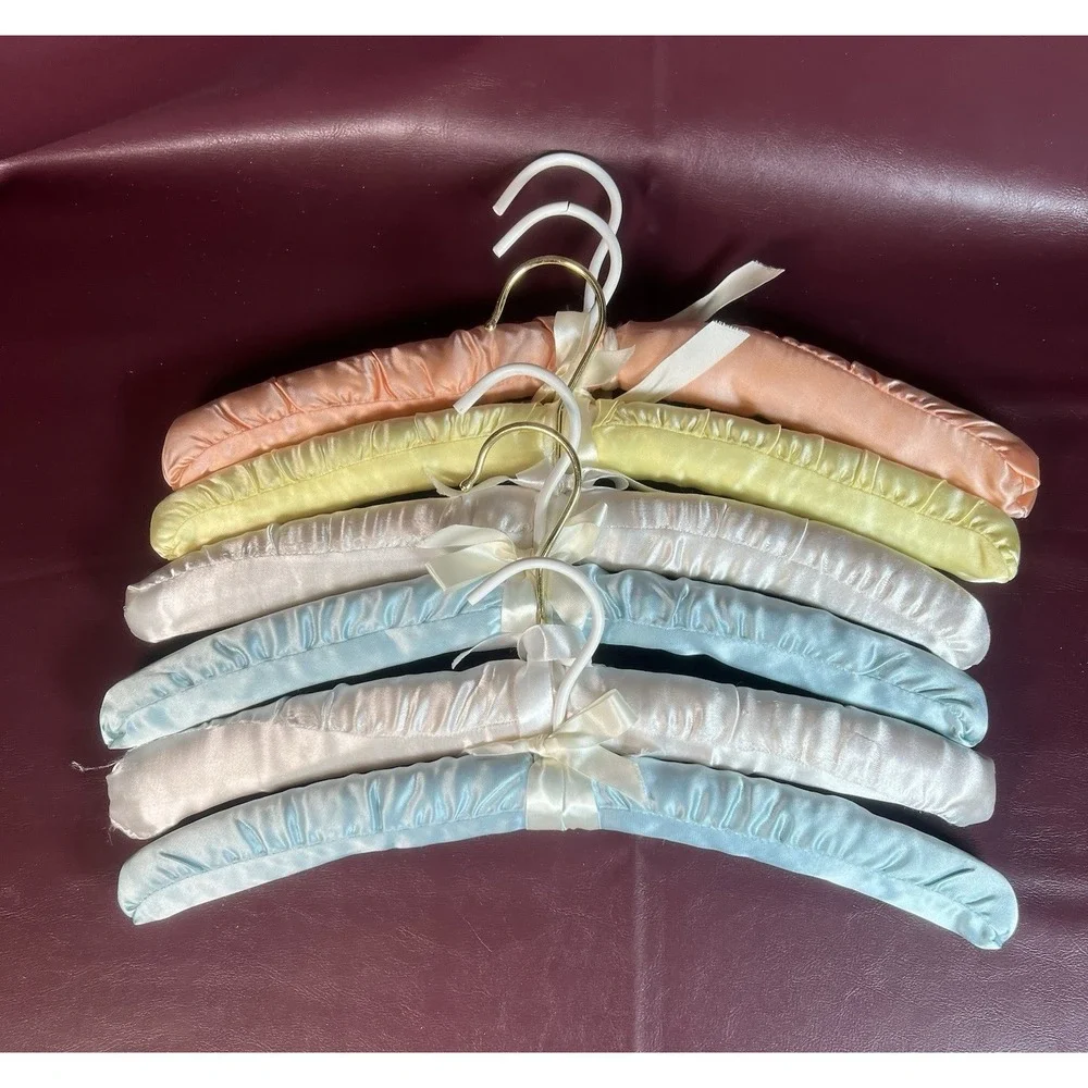 Hangers - Vintage Satiny Padded Foam Various Colors‎ Hangers, Set of 6